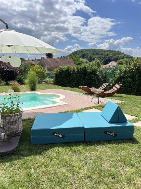 OUTDOOR | Azuro
